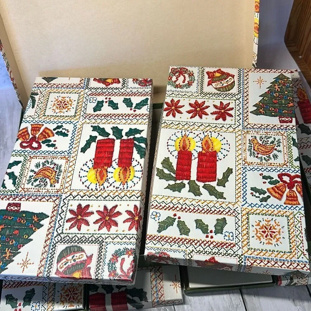 Vintage Christmas Gift Boxes Poinsettia Christmas Tree Heavy Duty‎ Unique set 7